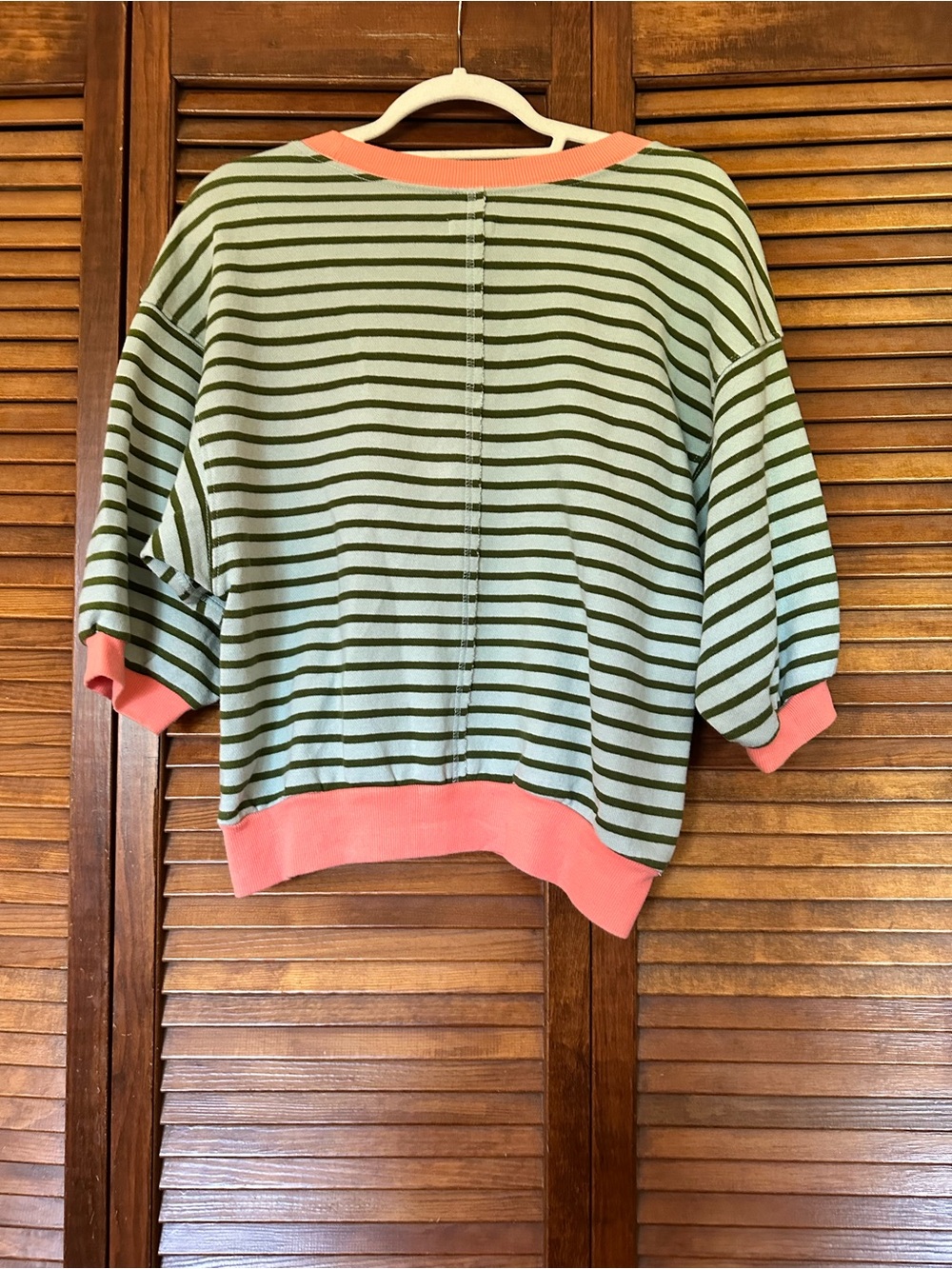 Pilcro for Anthropologie Niki Bubble Sleeve Sweatshirt Green and Coral size XS - Picture 9 of 12